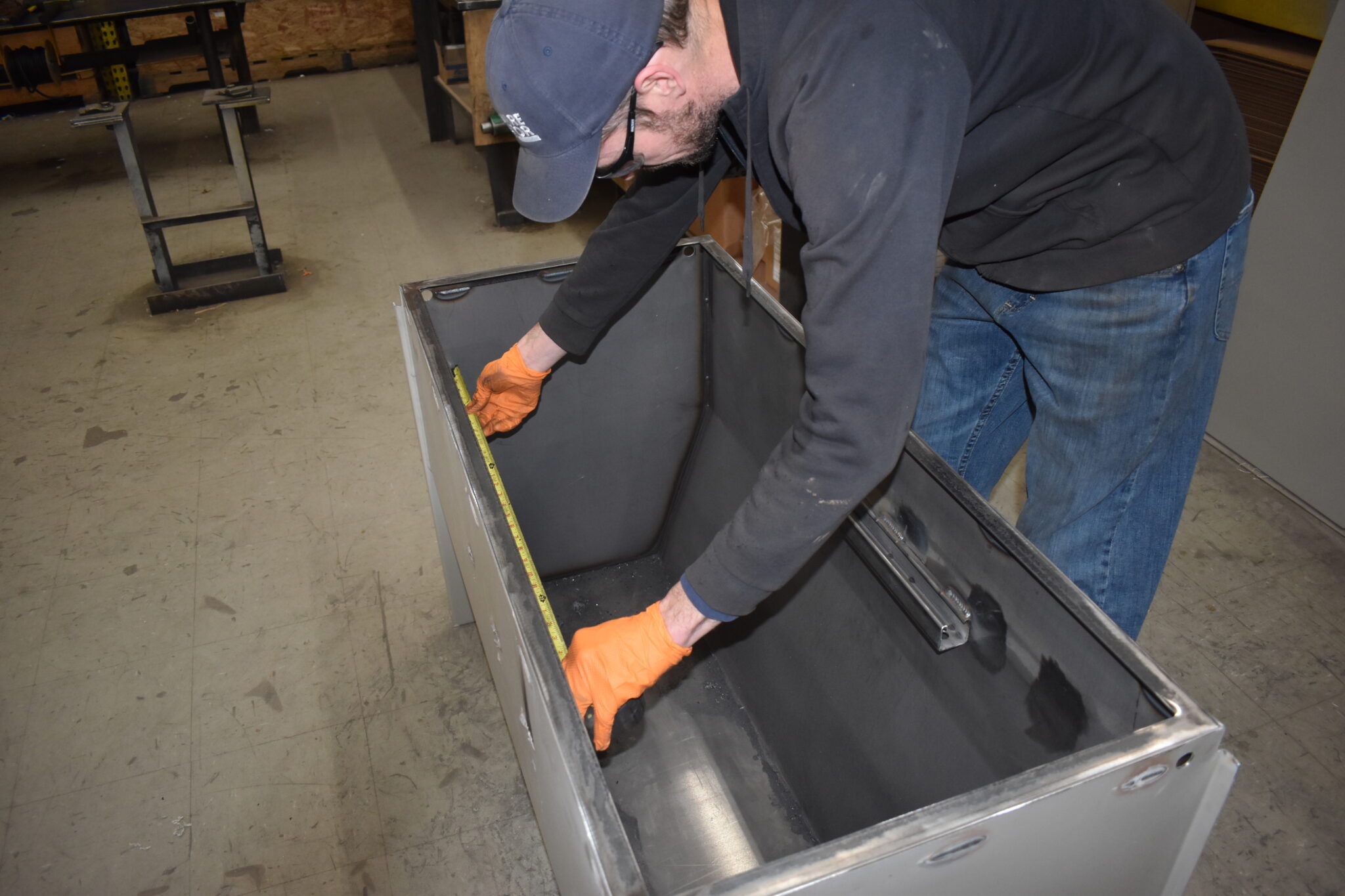 Hydraulic Elevators: Power Units | DEM Elevating Equipment